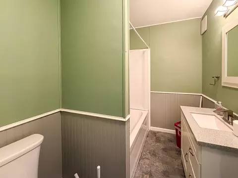 Bath - 1367 County Road 1000, Lerna, IL 62440 photo 1 of 1