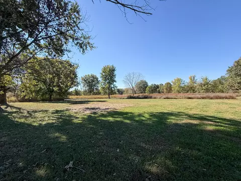 Exterior - 1367 County Road 1000, Lerna, IL 62440 photo 15 of 18