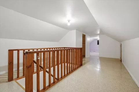 Entry Way - 306 E Columbia St, Danvers, IL 61732 photo 3 of 4