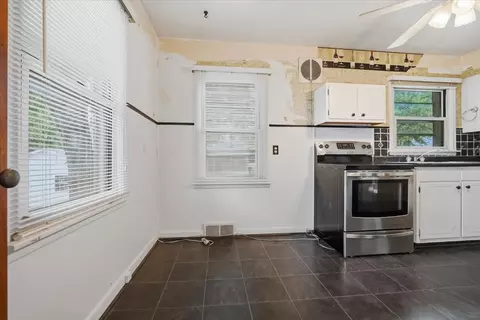 Kitchen - 306 E Columbia St, Danvers, IL 61732 photo 4 of 4