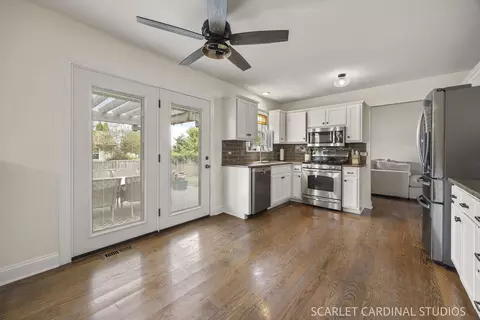 Kitchen - 4603 Peacock Ln, Plainfield, IL 60586 photo 1 of 3