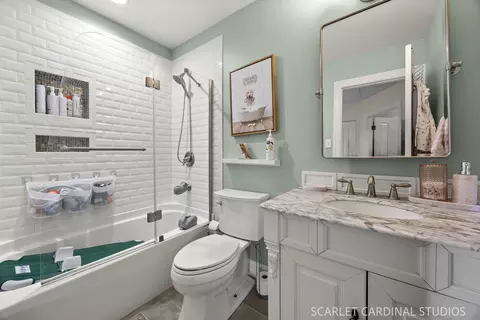 Bath - 4603 Peacock Ln, Plainfield, IL 60586 photo 3 of 5