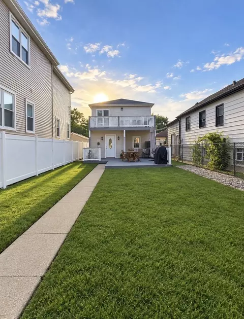 3344 N Ozanam Ave, Chicago, IL 60634