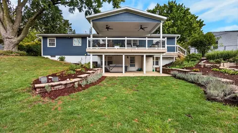 Exterior - 313 Vista Dr, Bloomington, IL 61701 photo 5 of 15