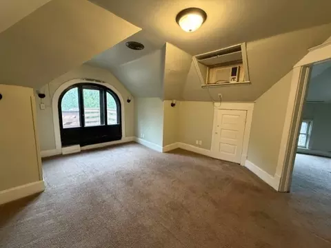 Bedroom - 1520 10th Ave, Moline, IL 61265 photo 1 of 4