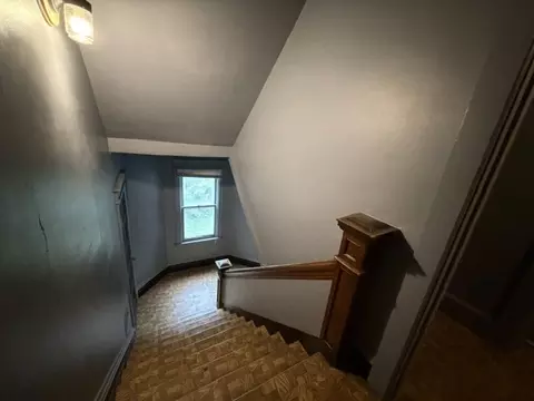 Entry Way - 1520 10th Ave, Moline, IL 61265 photo 2 of 3