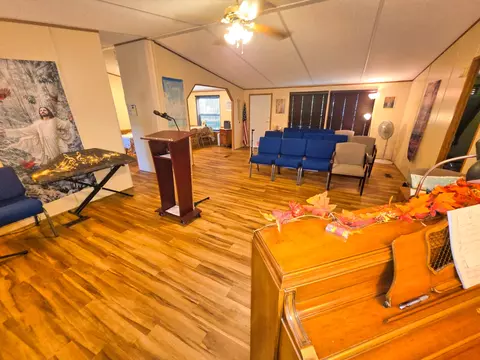Other - 121 Meyer St, Flora, IL 62839 photo 6 of 29