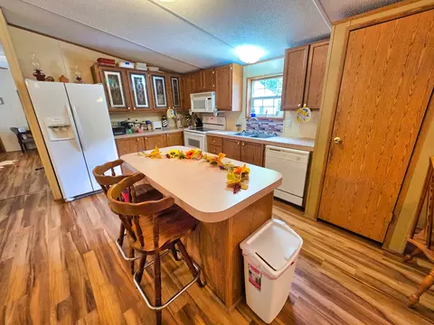 Kitchen - 121 Meyer St, Flora, IL 62839 photo 2 of 8