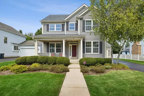 62 Depot St, Vernon Hills, IL 60061