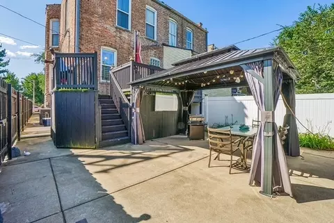 Exterior - 514 W 66th St, Chicago, IL 60621 photo 4 of 4