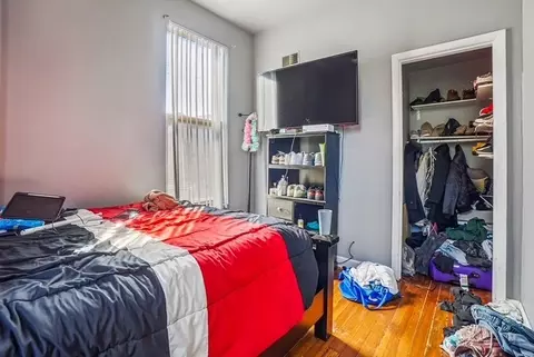 Bedroom - 514 W 66th St, Chicago, IL 60621 photo 3 of 4