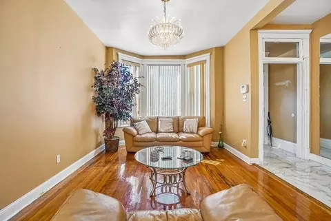 Living - 514 W 66th St, Chicago, IL 60621 photo 1 of 3