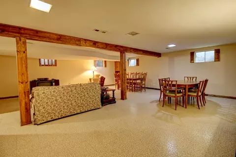 Dining - 853 Dorset Dr, Wheaton, IL 60189 photo 3 of 3