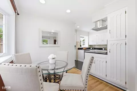 Dining - 2 Washington St, Glenview, IL 60025 photo 1 of 1