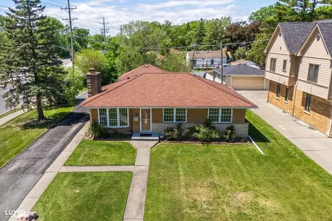 View/Area - 2 Washington St, Glenview, IL 60025 photo 2 of 7