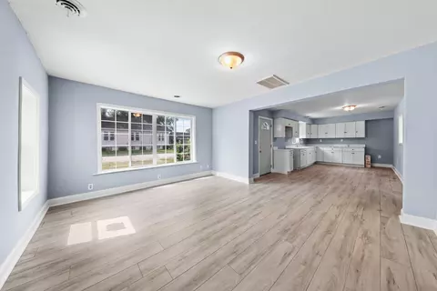 Living - 209 S Jackson St, Gardner, IL 60424 photo 1 of 1