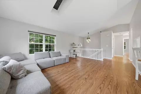 Living - 1379 Cary Rd, Algonquin, IL 60102 photo 4 of 6