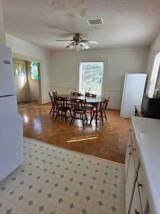 Dining - 244 Maple St, Paw Paw, IL 61353 photo 1 of 2