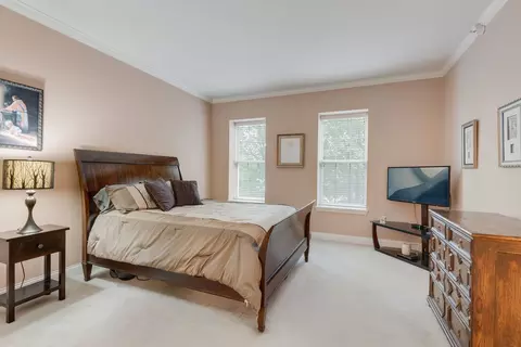 Bedroom - 2700 Summit Dr #309, Glenview, IL 60025 photo 1 of 3