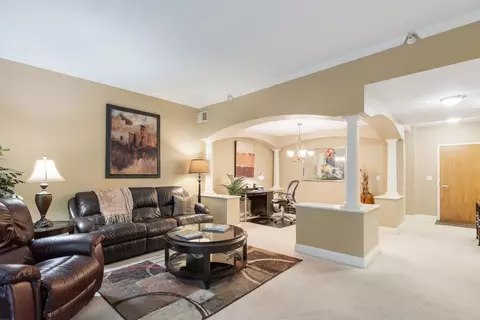 Living - 2700 Summit Dr #309, Glenview, IL 60025 photo 4 of 4