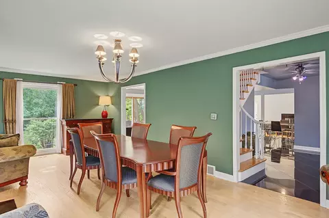 Dining - 6 Dogwood Rd, Rolling Meadows, IL 60008 photo 1 of 2