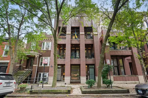 1951 W Cortland St #2, Chicago, IL 60622