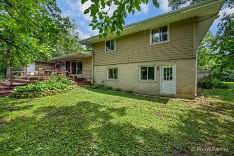 Exterior - 1 S660 Winfield Rd, Wheaton, IL 60189 photo 3 of 8
