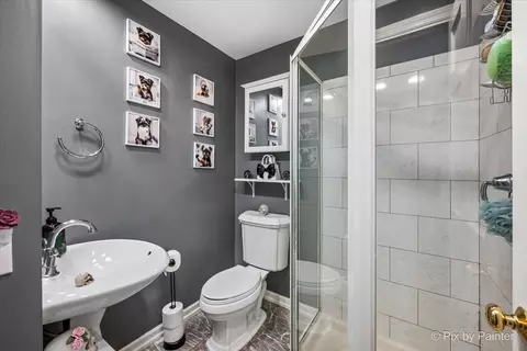 Bath - 1 S660 Winfield Rd, Wheaton, IL 60189 photo 2 of 2