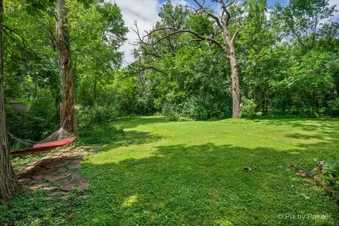 Exterior - 1 S660 Winfield Rd, Wheaton, IL 60189 photo 6 of 8
