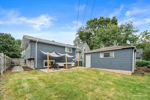 Exterior - 1022 E Jefferson Ave, Wheaton, IL 60187 photo 3 of 3