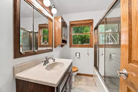 Bath - Undisclosed, Markham, IL 60428 photo 1 of 1