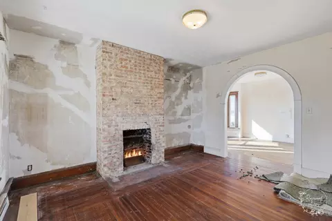 Living - 4124 Main St, Kankakee, IL 60901 photo 4 of 4