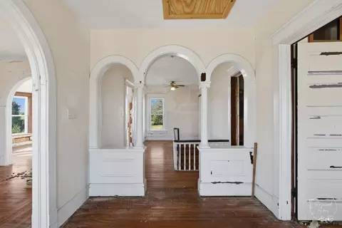 Entry Way - 4124 Main St, Kankakee, IL 60901 photo 3 of 3