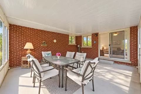 Exterior - 1723 E Maya Ln, Mount Prospect, IL 60056 photo 5 of 7