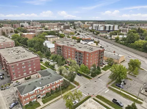 View/Area - 1325 Perry St #206, Des Plaines, IL 60016 photo 3 of 5