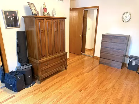 Bedroom - 7129 Exner Rd, Darien, IL 60561 photo 1 of 2