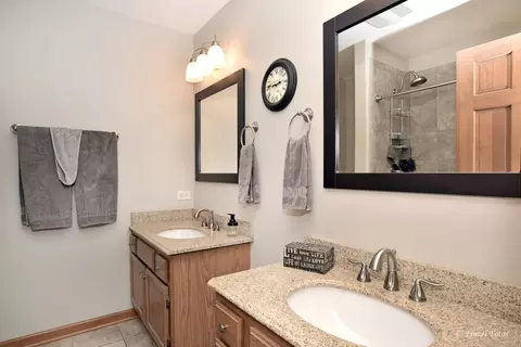 Bath - 3924 Shiloh Dr, Johnsburg, IL 60051 photo 1 of 3