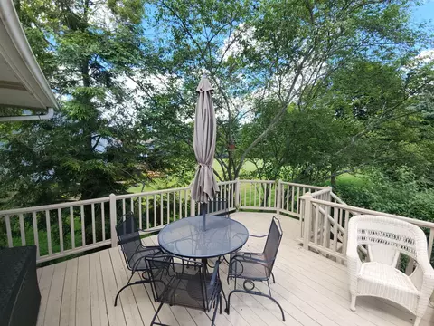 Exterior - 3924 Shiloh Dr, Johnsburg, IL 60051 photo 5 of 12