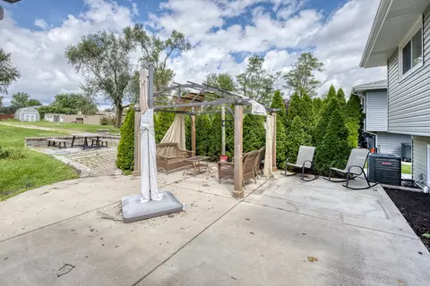 Other - 17008 Forest Ave, Oak Forest, IL 60452 photo 1 of 4