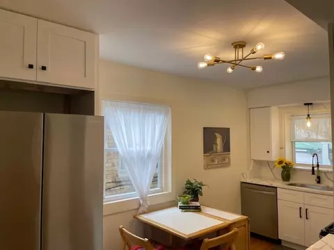Kitchen - 3809 W Wabansia Ave, Chicago, IL 60647 photo 2 of 4