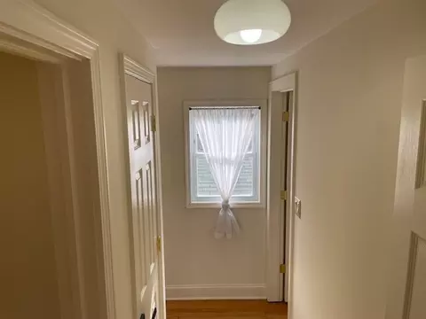 Entry Way - 3809 W Wabansia Ave, Chicago, IL 60647 photo 3 of 4