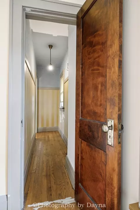 Entry Way - 619 S Harrison Ave, Kankakee, IL 60901 photo 4 of 4