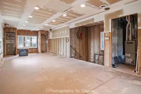 Living - 619 S Harrison Ave, Kankakee, IL 60901 photo 6 of 6