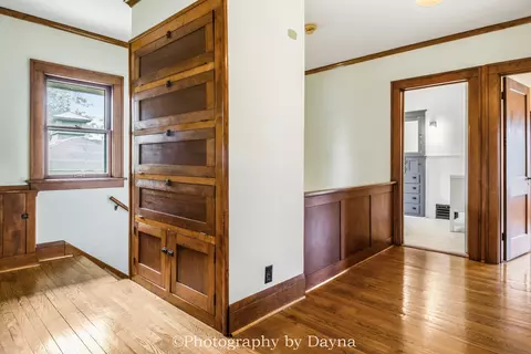 Entry Way - 619 S Harrison Ave, Kankakee, IL 60901 photo 3 of 4