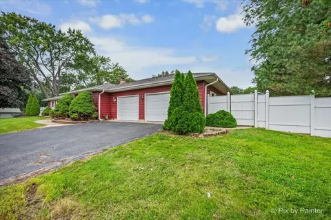 Exterior - 1218 Oakleaf Ave, Mchenry, IL 60051 photo 2 of 13