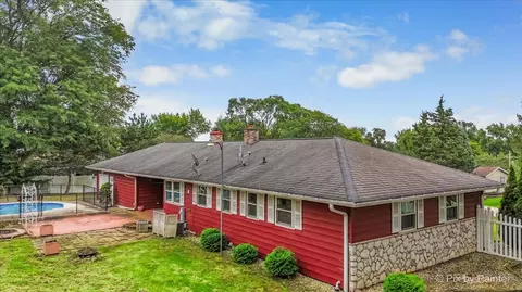 Exterior - 1218 Oakleaf Ave, Mchenry, IL 60051 photo 13 of 13