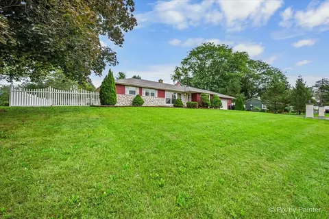 Exterior - 1218 Oakleaf Ave, Mchenry, IL 60051 photo 3 of 13