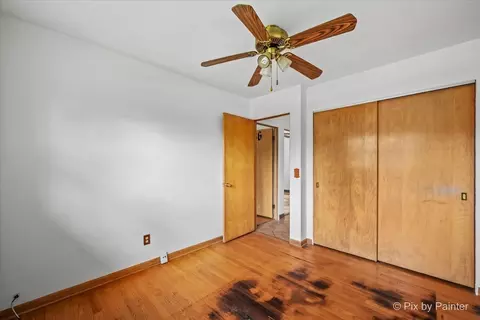 Bedroom - 1218 Oakleaf Ave, Mchenry, IL 60051 photo 2 of 5