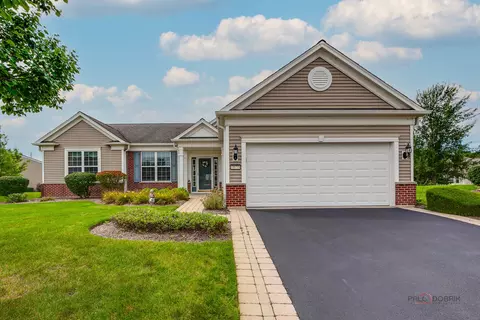 3572 Adler Ct, Mundelein, IL 60060