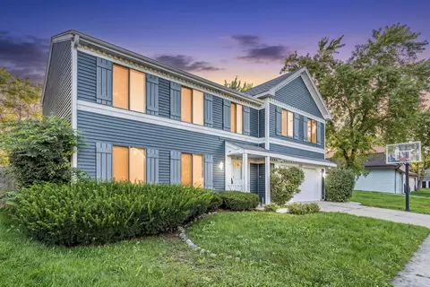206 Albert Dr, Vernon Hills, IL 60061